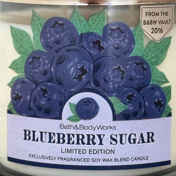 BBW Blueberry Sugar Bath & Body Works 3 Wick Candle - Picture 3 of 10